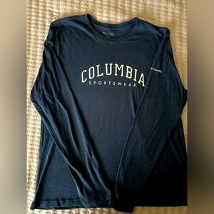 Women’s Columbia light weight shirt